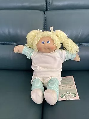 Cabbage  Patch Doll Vintage 1985-Xavier Roberts • $0.99