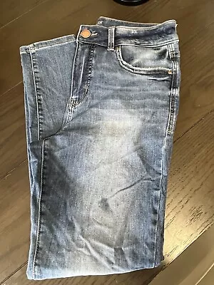 Maurices Everflex High Rise Women’s Jeans Size 10 Short Light/Med Wash Jean • $12