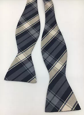 Vintage Jos A Bank 100% Silk Elegant Woven Plaid Self Tie Bow Tie Navy • $29.99