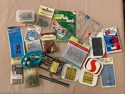 Lot/25 Misc MostlyVtg Sewing Items Scissors Needles Thimbles Magnetic Pin Holder • $24.99