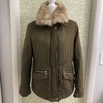 Zara Trafaluc Duterwear Collection Army Green Size M Faux Fur Coat Jacket • $4.99