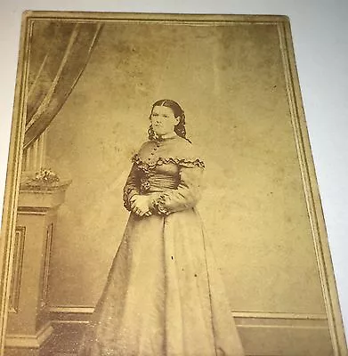 Antique American Civil War Era Victorian Fashion Lady! Wapello Iowa CDV Photo! • $30.59