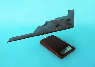 B5310 Executive Desktop B-2 Stealth Bomber 1:100 Model Airplane • $236.95