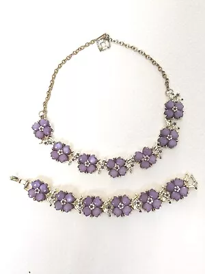 Vintage 1950s Lilac Color Thermoset Dogwood Flowers Necklace Bracelet Set  • $49.99