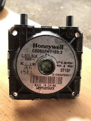 Honeywell Air Pressure Switch C6065FH1169:2(0715F) • £14.50