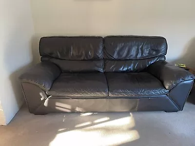 1 2 And 3 Seater Sofa Set • £200