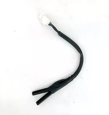 Haier Fridge Fuse Wire Cable 0.75mm With 2 Fuses H0060402169C HBM450SA1 (61222-A • $29.95