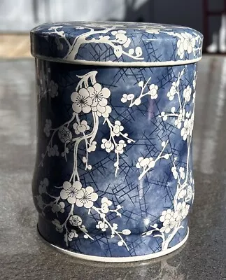 Daher Long Island NY Blue & White Cherry Blossom Tin Storage Can Made In England • $12.99