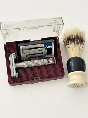 VTG 70s Gillette Shaving Kit Vintage With Razors Made Rite Brush Case Etc • $22.85
