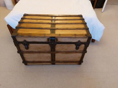 Old Antique Pine Chest Vintage Wooden Storage Trunk Blanket Box. • £26