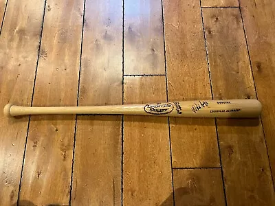 Wade Boggs AUTO Signed BOSTON RED SOX LOUISVILLE SLUGGER BASEBALL BAT 33.5  • $109.99