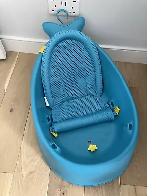 Skiphop Moby Baby Bath Tub With Sling • £6