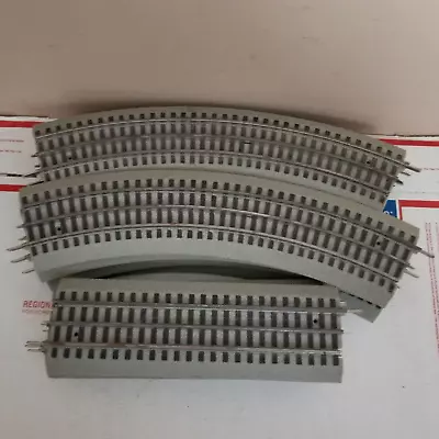 Lionel Fastrack Oval O Scale 8 Curved 4 Straight - 12 Pieces Total • $49.95