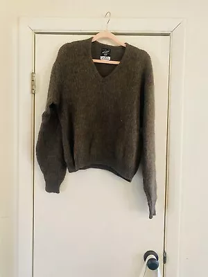 Vintage Wool Mohair V Neck 50s 60s Minimal Sweater M • $29