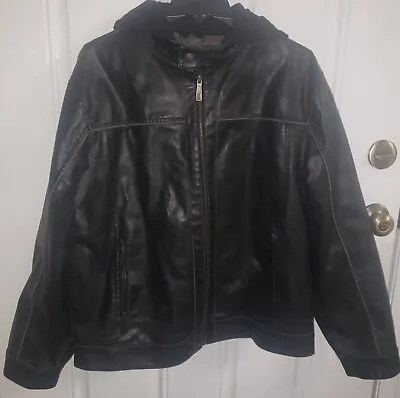 Whispering Smith ~ Men's Leather Jacket W/Hoodie~ Men's Size L ~ • $45