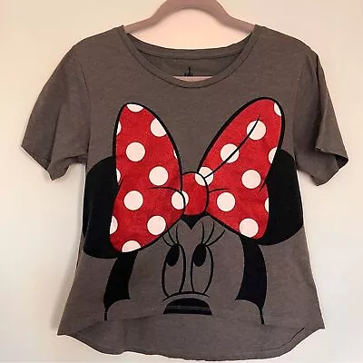 Minnie Mouse Shirt Women’s Disney Parks Big Bow T-shirt Size M • $11