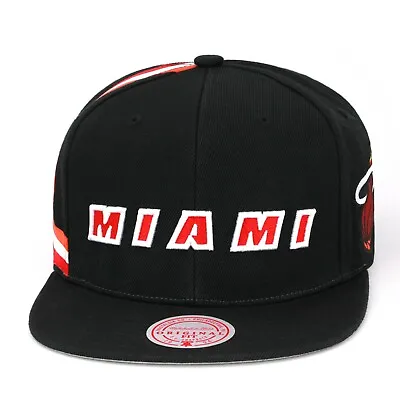 Mitchell & Ness Miami Heat  Short Hook  Snapback Hat Cap - Black/Throwback • $33.90