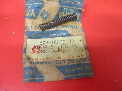 Nos New Oem Yamaha Tz250 Tz750 Ty250 Rd400 Tr2 Compresion Spring 278-18557-00 • $20.54