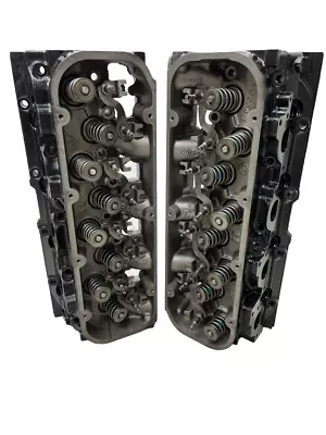 GM Chevrolet GMC 8.1L 496 Cylinder Heads 12558162 Set Pair Cathedral Port • $800.98