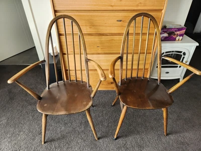 $300 • Buy 2 Ercol England Solid Ash Wood Vintage Windsor Carver Quaker Arm Dining Chairs