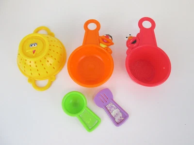 $14.99 • Buy Sesame Street Cookie Monster Tub Pots And Pans Pretend Play Kitchen Dishes