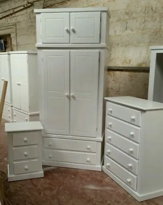 Handmade 3 Piece Bedroom Set (white) • £449