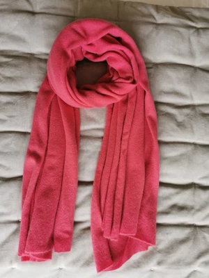 £79.99 • Buy White And Warren 100% Cashmere Travel Wrap Shawl Rose Pink Red