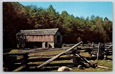$2.59 • Buy Cades Cove Tennessee~Drive Thru Barn & Rail Fence~Smoky Mountains~Vtg Postcard