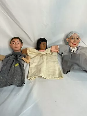$59 • Buy Vintage Mr. Rogers Neighborhood Hand Puppets Set Of 3 PBS Theatre 10 1/2” EXC