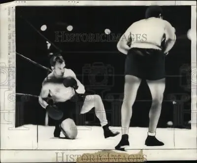 1937 Press Photo Joe Louis Dropped By Max Schmeling For The First Time • $19.99