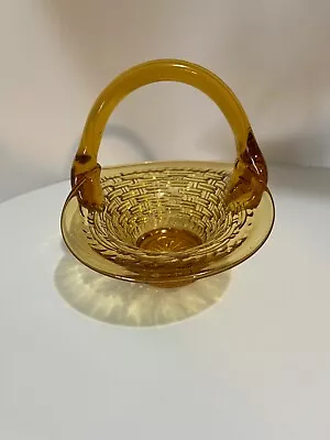 Candy Dish Amber Glass Wedding Basket Weave Starburst Bottom Vintage • $12.99