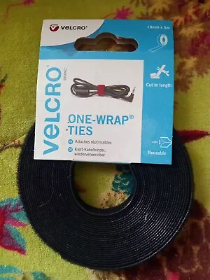 VELCRO® Brand VEL-EC60253 Reusable Ties 10mm X 5m Black 1 Roll • £4.99