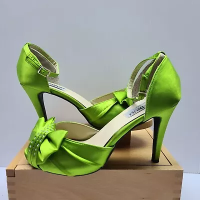 EXCELLENT USED PLATINUM JADE Ankle Strap Open Toe Rhinestone Bow Heels Shoe 10W • £21.38