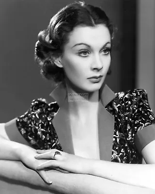 Actress Vivien Leigh - 8x10 Publicity Photo (bt236) • $8.87