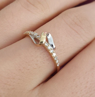 £125 • Buy Nice Gift 18ct Gold Ring 18K Gold Ring 750 Size N (Not 9ct Gold)