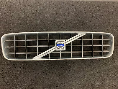 03-13 Volvo XC90 Front Grill 8620641 • $27.50