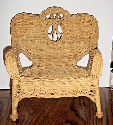 Vintage Wicker Mini Doll Chair Loveseat 10  X 9  X5  • $25