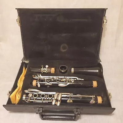 Vito Reso-tone 3 Model 7212 Student Clarinet OVERHAULED • $139.99