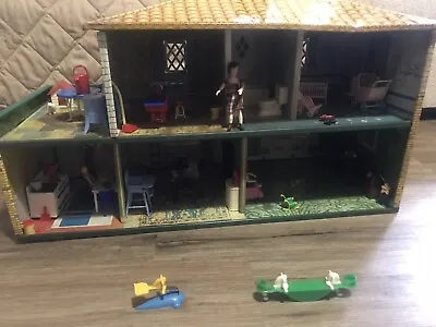 Vintage 40s Tin Metal T Cohn Dollhouse With Furniture And Dolls • $70