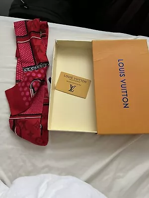 Louis Vuitton Bandeau Scarf Red • £133