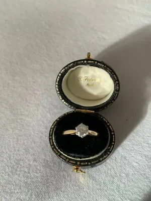 Solitaire Diamond Ring • £0.01