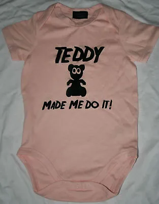 £7.50 • Buy Teddy Made Me Do It! - Funny Alternative Pink Baby Grow Bodysuit 12-18 Months