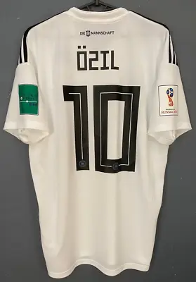 Men Mesut Ozil Germany 2018/2019 Deutschland Soccer Football Shirt Jersey Size S • $77.99