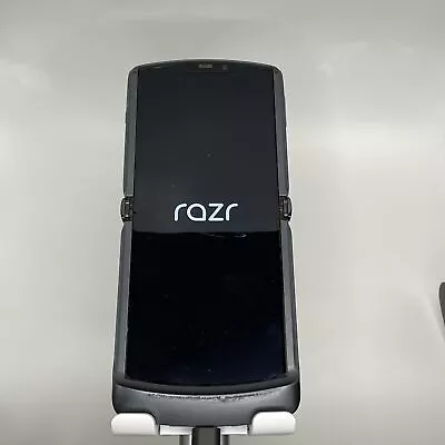 Motorola Razr 5g - XT2071-5 - 256GB - Black (T-Mobile - Unlocked) (s07046) • $136.31
