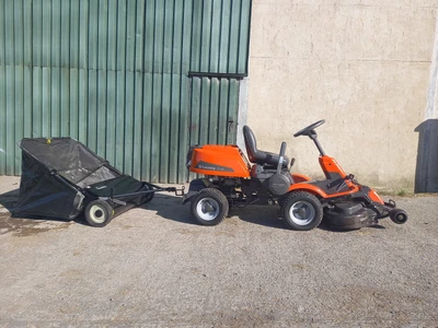 £1950 • Buy Husqvarna R13C Ride On Mower