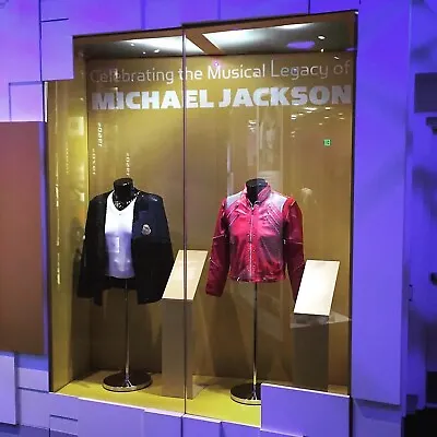 Michael Jackson Stage Worn Signed BEAT IT Jacket From The Grammy Museum • $490000