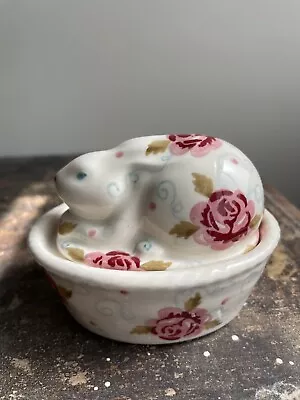 £90 • Buy Emma Bridgewater Rose & Bee Bunny On Basket 1st Decorated By LG