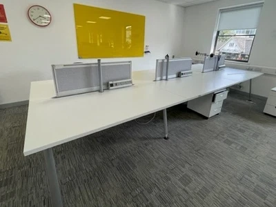 £720 • Buy Herman Miller White 1500mm By 850mm Bench Desks In Pods Of Six With Screens