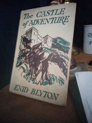 £6 • Buy The Castle Of Adventure Enid Blyton 1950 Box 70