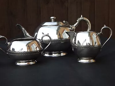 Vintage Walker & Hall Sheffield Silver Plate Set Teapot Milk Jug Sugar Bowl Set • £10